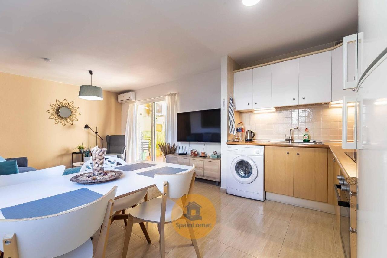 Nice 2 Bedroom Apartment For Family In Los Pacos フエンヒロラ エクステリア 写真